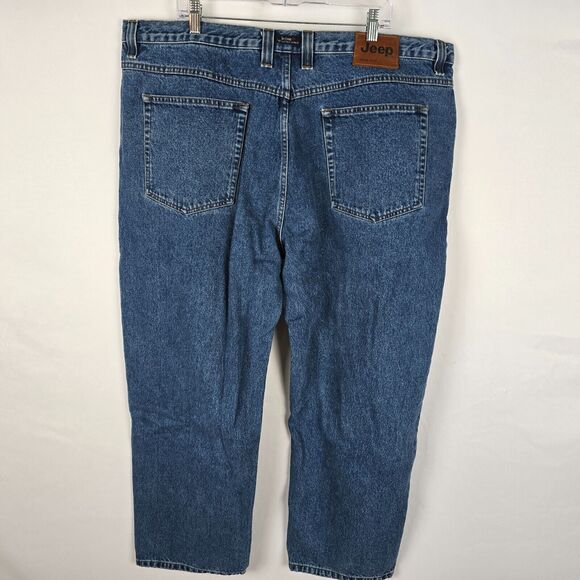 Jeep Jeans Men's 46 x 30 Blue Teflon HT Medium Wash Straight Leg Regular Fit - Picture 4 of 16